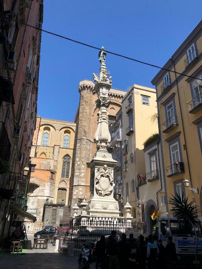 La Casina Di Lia In Via Dei Tribunali Naples Exterior photo